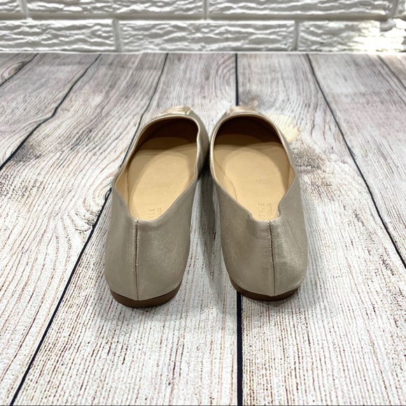 Very Volatile Champagne Satin Flats Velvet Laces - Picture 5 of 6